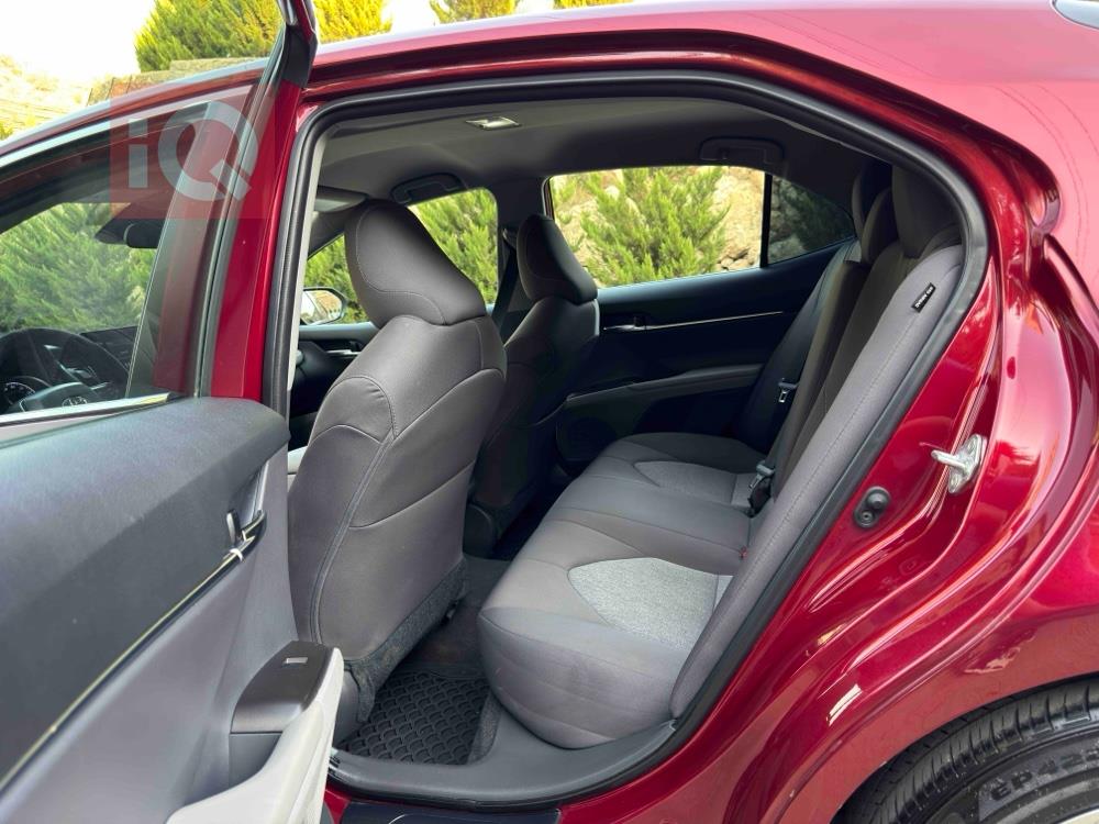 تۆیۆتا کامری